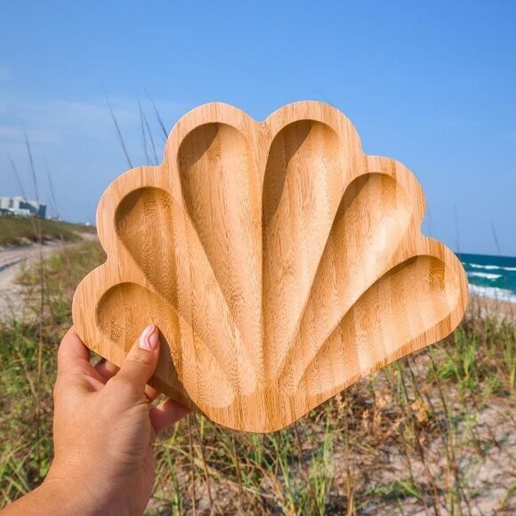 Beachly Bamboo Bombshell Catchall Tray NWT - Picture 2 of 8